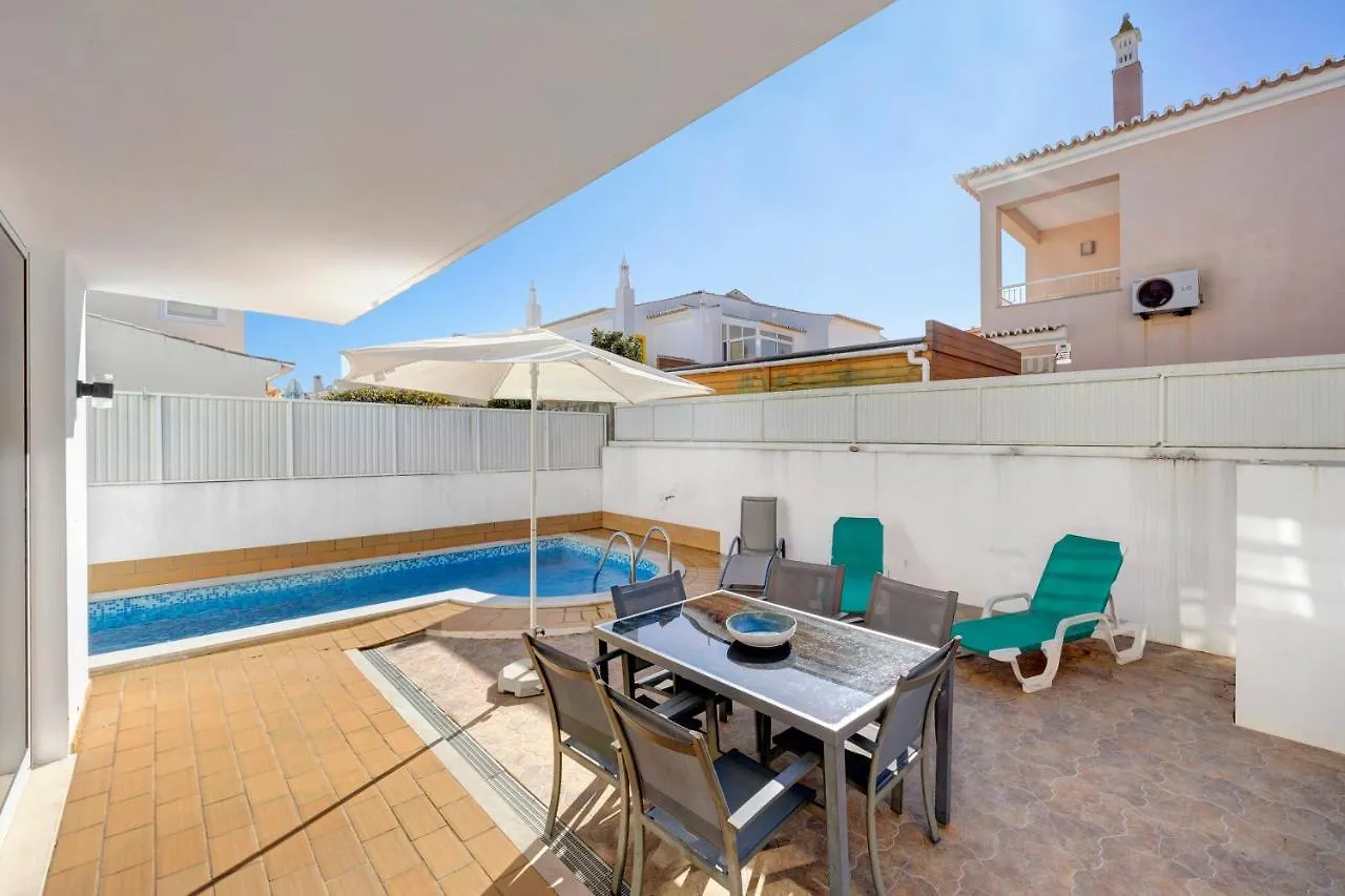 Lagos Beach Pool Villa