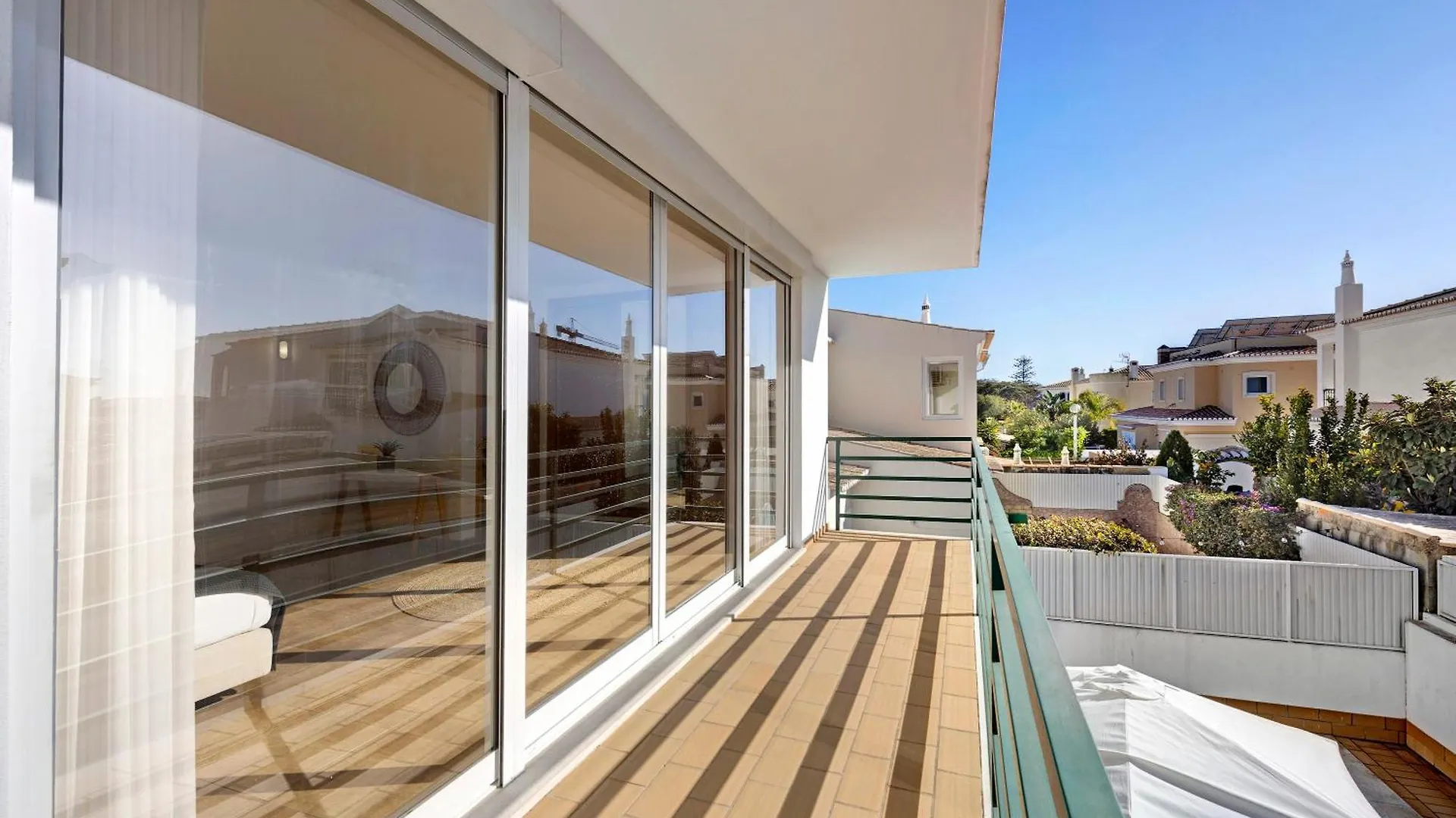Lagos Beach Pool Villa